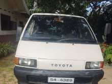 Toyota CR27 1990 Van