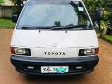 Toyota CR27 1991 Van