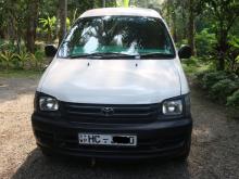 Toyota CR41 2003 Van