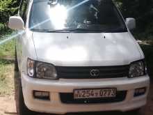 Toyota CR41 1997 Van