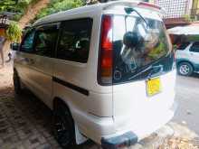 https://riyasewana.com/uploads/toyota-cr-41-191907564082.jpg