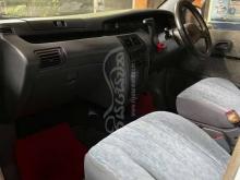https://riyasewana.com/uploads/toyota-cr-41-1997-21211461266359.jpg