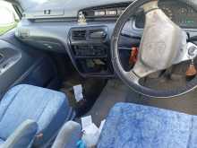 https://riyasewana.com/uploads/toyota-cr-41-1998-3015483112974.jpg