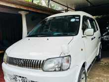 Toyota CR 41 Noah 1998 Van