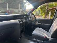 https://riyasewana.com/uploads/toyota-cr-41-2003-1510312412064.jpg