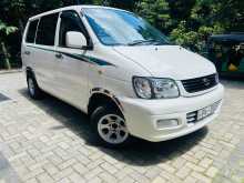 Toyota CR42 2002 Van
