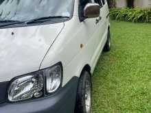 Toyota Noah CR42 1999 Van