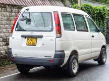 Toyota CR51 Noah 1998 Van