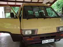 Toyota Townace CR26 1987 Van