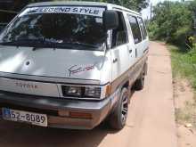 Toyota CR26 1988 Van