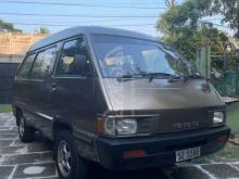 Toyota CR26 1987 Van