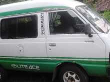 Toyota CR26 1983 Van