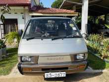 Toyota CR26 1987 Van