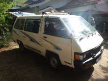 Toyota CR26 4dro Fat 1992 Van