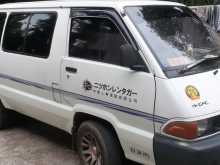 Toyota CR27 1991 Van