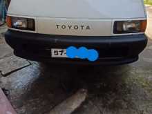 Toyota CR27 1991 Van