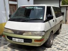 Toyota CR27 1995 Van