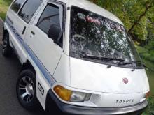 Toyota CR27 1991 Van