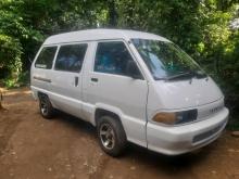 Toyota CR27 1990 Van