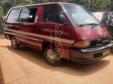 Toyota CR27 1990 Van