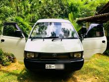 Toyota CR27 1998 Van