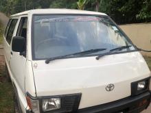 Toyota CR27 1988 Van