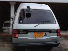 Toyota CR27 1994 Van