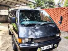 Toyota CR27 1990 Van