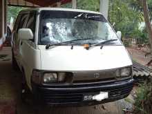Toyota CR27 1992 Van