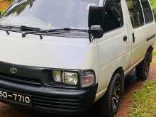 Toyota CR27 1992 Van