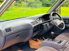 https://riyasewana.com/uploads/toyota-cr27-1992-1917115112804.jpg