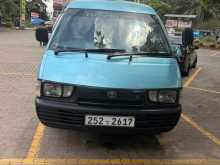 Toyota CR27 1994 Van