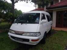 Toyota CR27 1998 Van