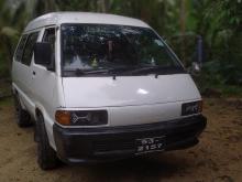 Toyota CR27 1992 Van