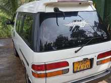 Toyota CR27 1993 Van