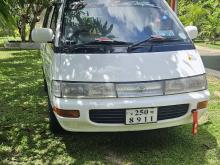 Toyota CR27 1993 Van