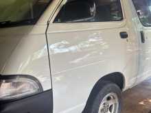 Toyota CR27 1995 Van
