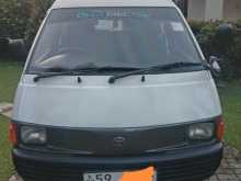 Toyota CR27 1993 Van