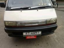 Toyota CR27 1991 Van