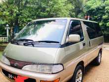Toyota CR27 1992 Van