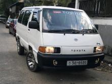 Toyota CR27 1995 Van