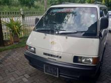 Toyota CR27 1989 Van