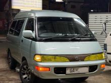 Toyota CR27 1996 Van