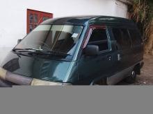 Toyota CR27 1989 Van