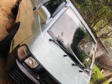 Toyota CR27 1993 Van