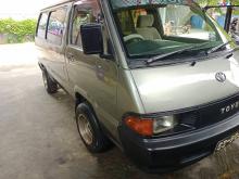 Toyota CR27 1989 Van