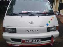 Toyota CR27 1991 Van