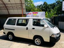 Toyota CR27 1992 Van