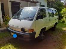 Toyota CR27 1989 Van