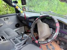 https://riyasewana.com/uploads/toyota-cr27-820031417085.jpg